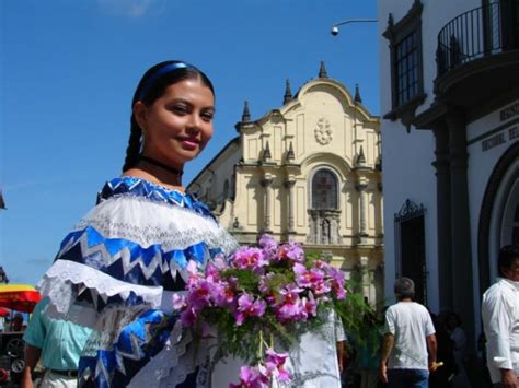 mujeres de popayan|Popayan